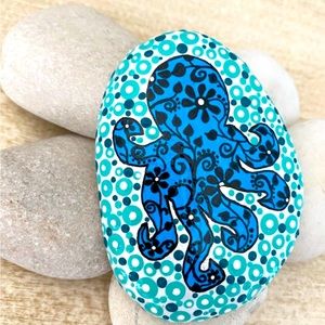 Octopus Painted Rock NWT Hand Painted Art Rock